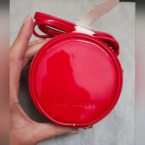 Marc Jacobs Patent Leather Red Mini Circle Bag - Picture 1 of 6